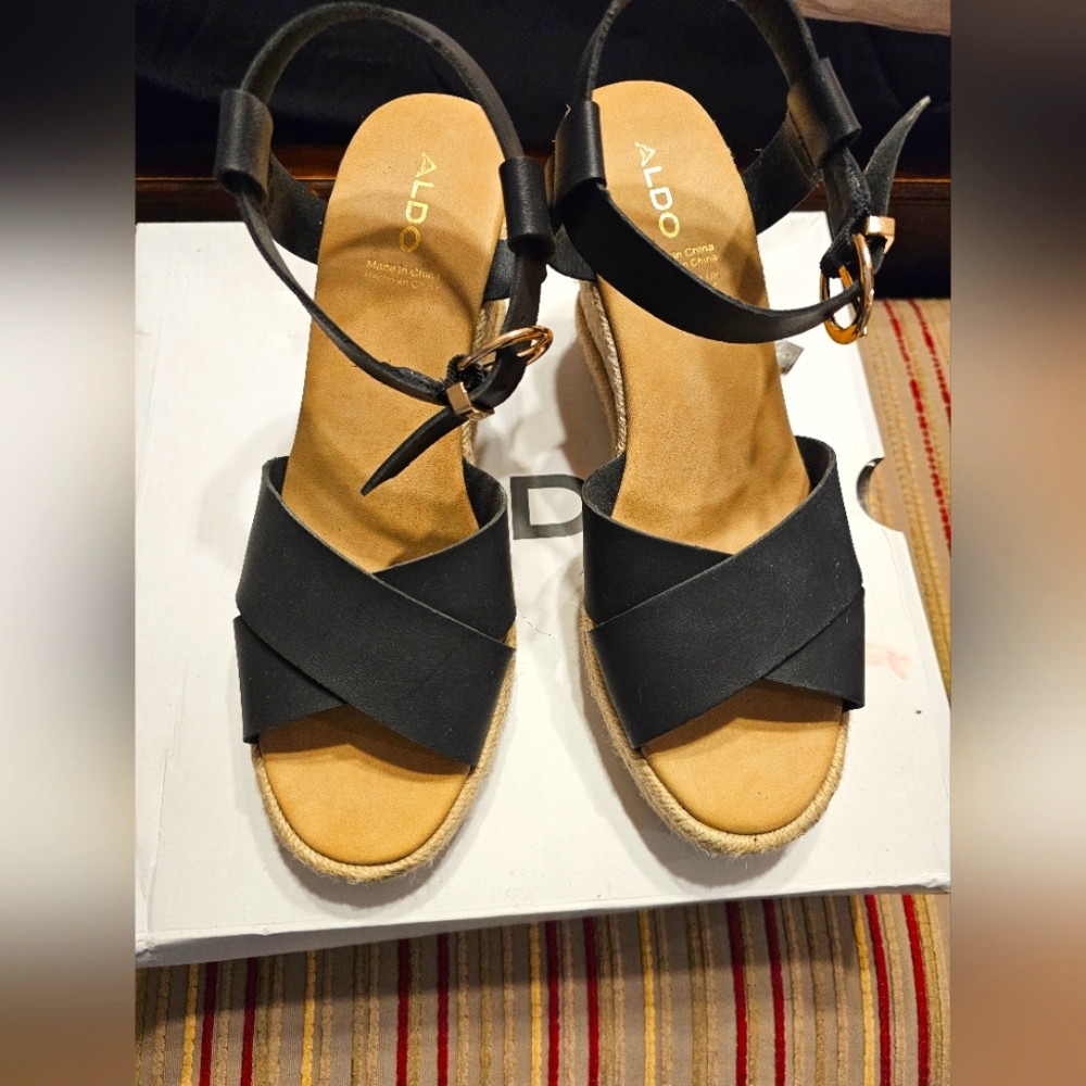 ALDO Size 8.5 Vilmaclya Wedge Sandals, black worn once.